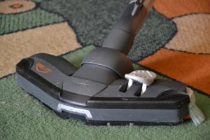 3 Clever Ways to Use Your Vacuum Cleaner 